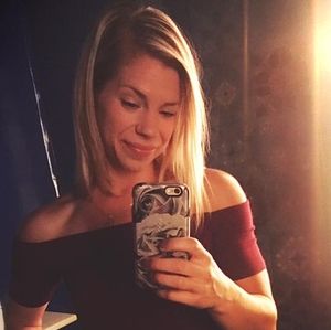 Meet your Posher, Elizabeth